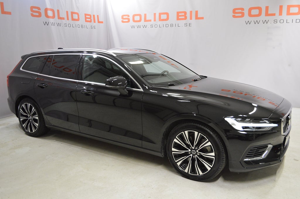 Volvo V60 Recharge T6 AWD Core Edition Drag Vinterdäck