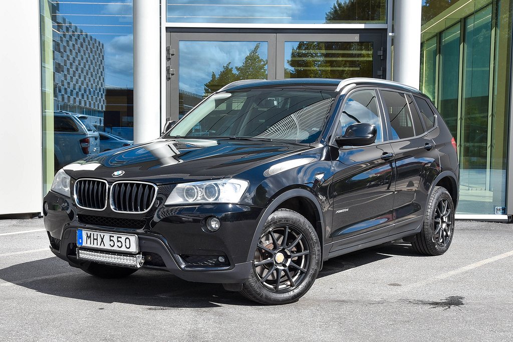 BMW X3 xDrive20d Steptronic 184hk P-Sensorer M-Värmare