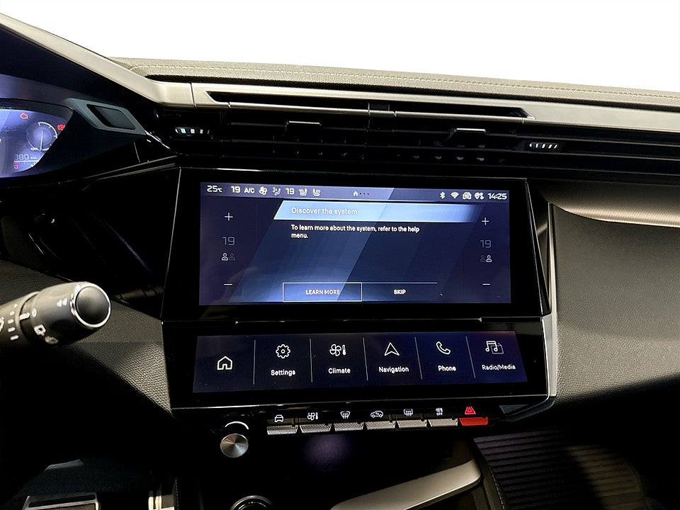 Bild på Peugeot 308 5D GT 1.2 PT 130hk Aut B-KAMERA CARPLAY