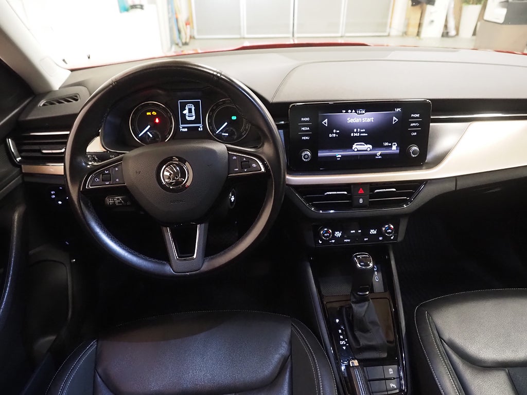 Skoda Kamiq 1.5 TSI 150hk Style Kamera|Drag|Rattvärme|Skinn 2020