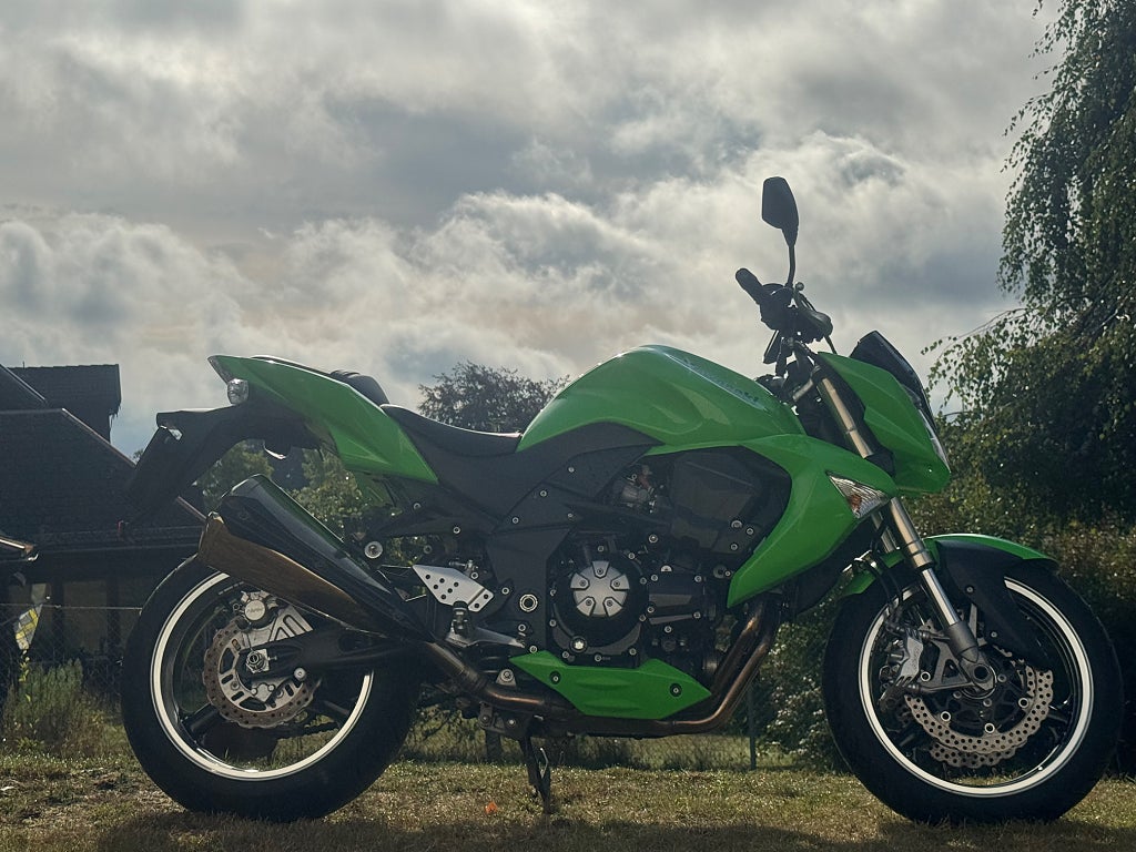 Kawasaki Z1000 Ninja Z 1000 772 mil!! 0.95