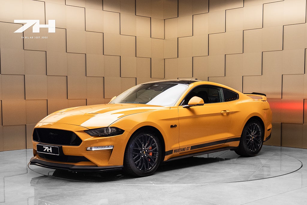 Ford Mustang GT 5.0 V8 Performance  / Vent. Stol / B&O / Kolfiber