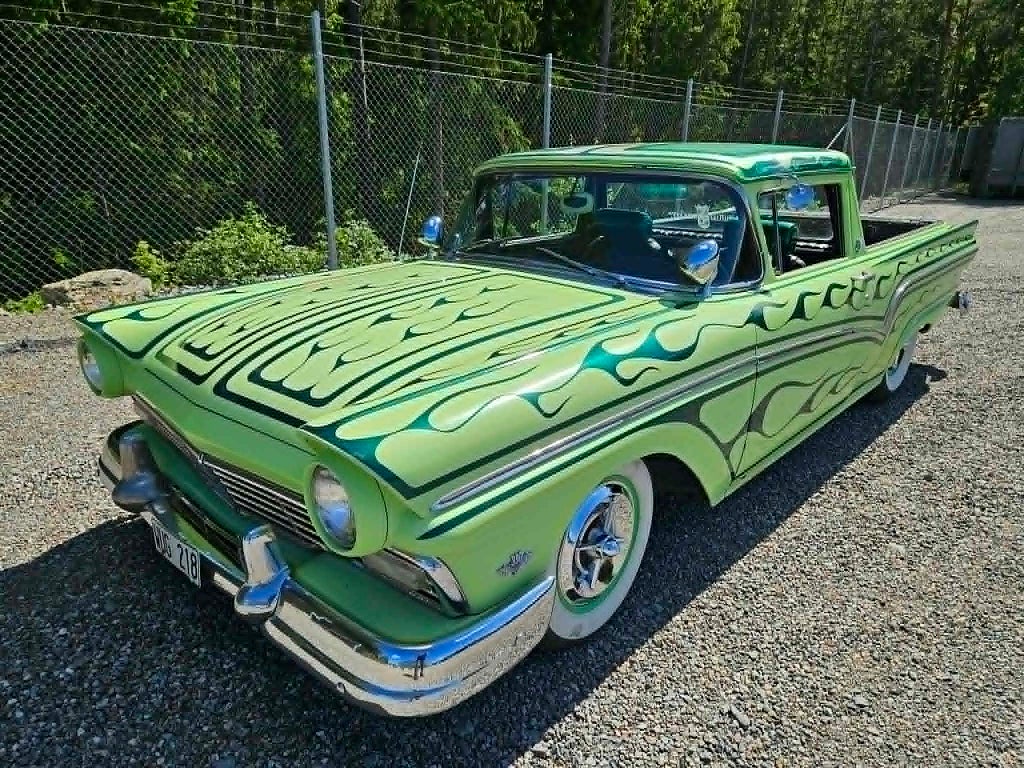 Ford Ranchero V8 302/C4 Aut 80-tals Custombil Finans från 1800:-