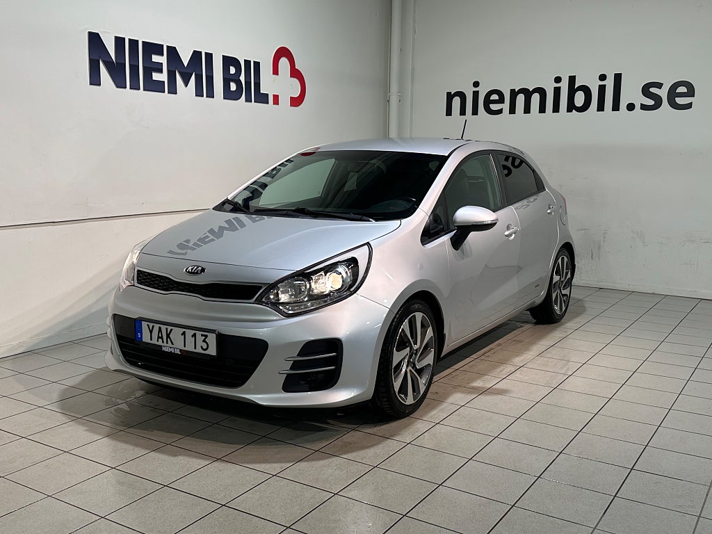 Kia Rio 5-dörrar 1.2 GLS S&V-hjul/Mvärm/Kamera/Navi/Rattvärm