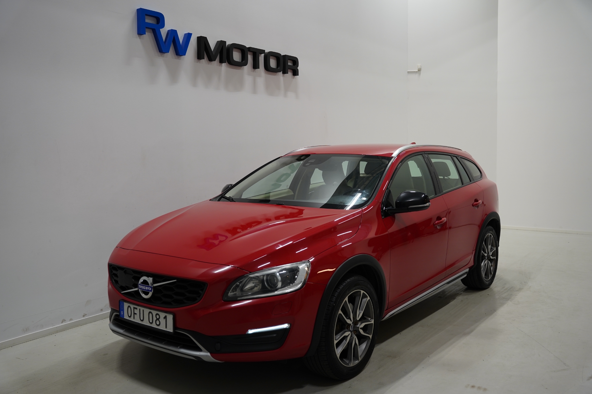 Volvo V60 Cross Country 2017, bild 2/10