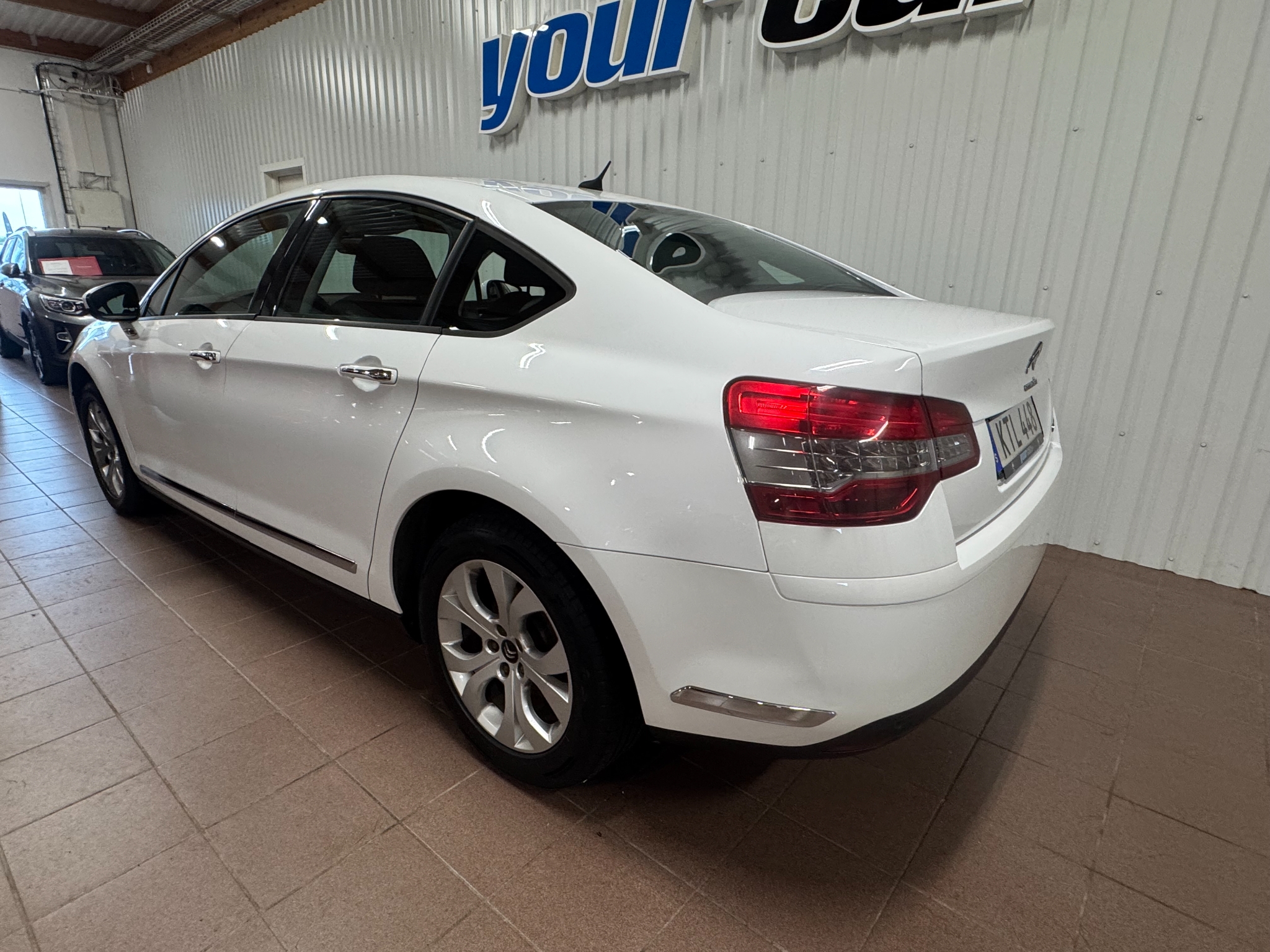 Citroen C5 Sedan 1.6 HDi Euro 5 2015, bild 4/10