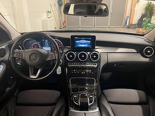 Sedan Mercedes-Benz C 14 av 20