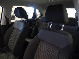 Halvkombi Volkswagen Polo 16 av 18