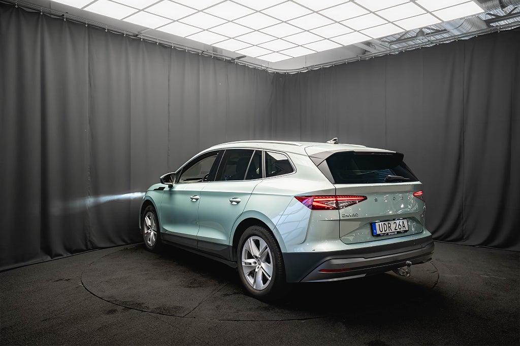 Skoda Enyaq iV 80x ADVANCED CRYSTAL DRAG HUD CANTON ELSTOL 1-ÄGARE