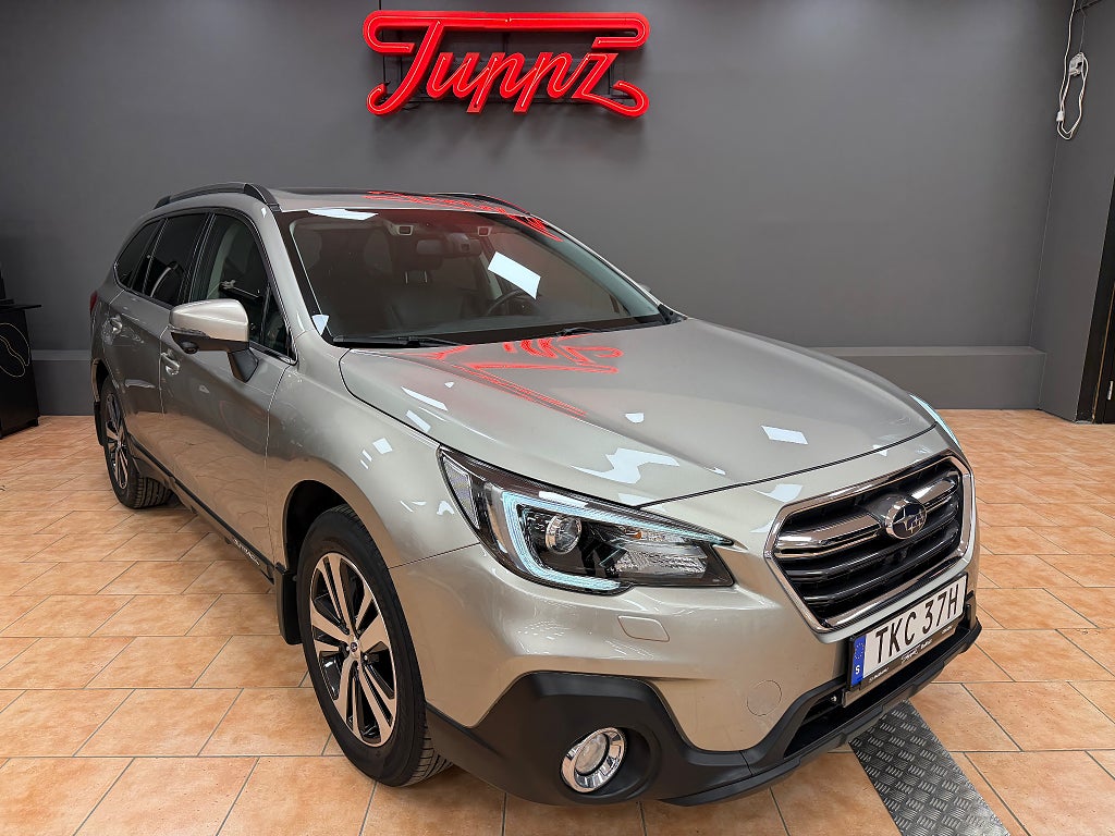 Subaru Outback 2.5 4WD Lineartronic Euro 6