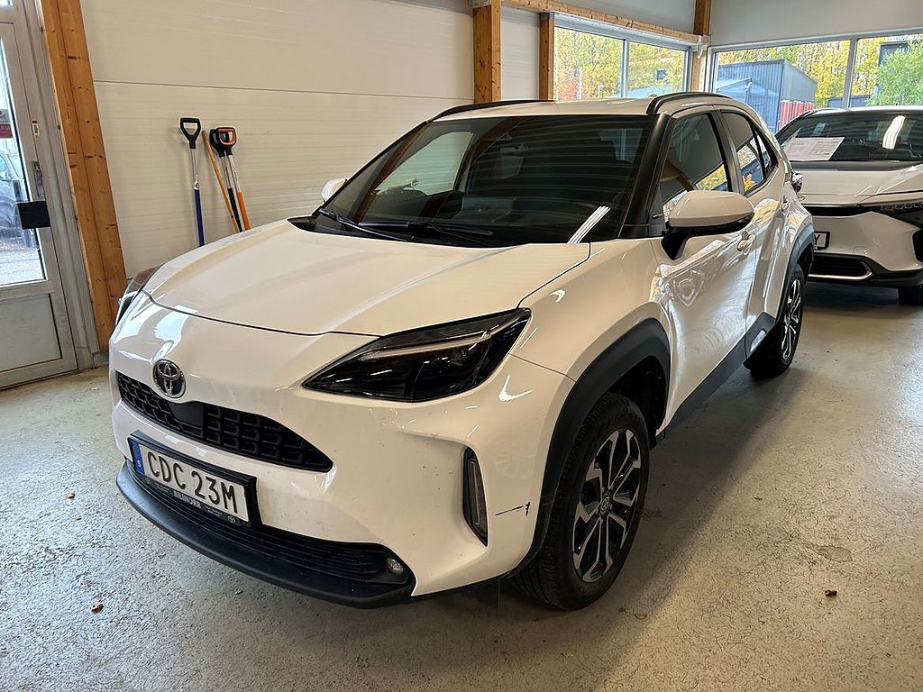 Toyota Yaris Cross YARIS CROSS 1,5 HYBRID 115 ACTIVE PLUS...