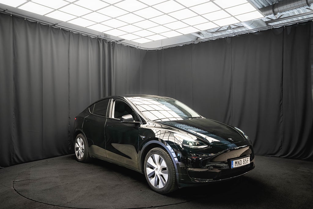 Tesla Model Y Long Range AWD DRAG PANO LÄDER AUTOPILOT KAMERA MOMS