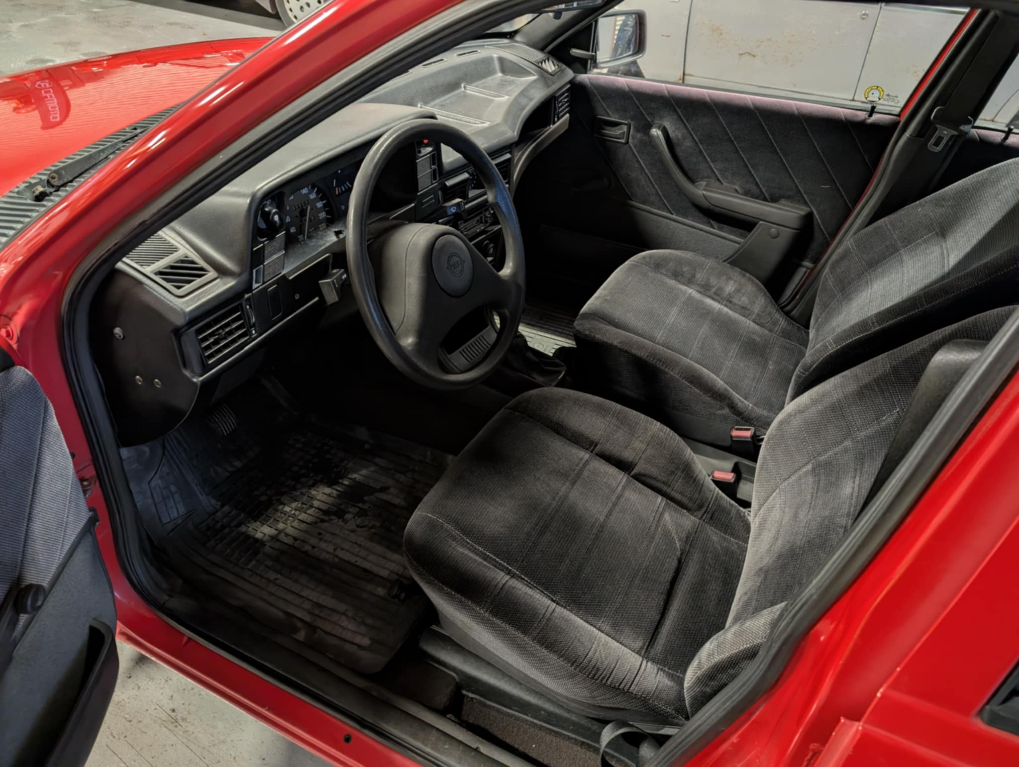 Opel Kadett 1.3 75Hk 1990, bild 7/40