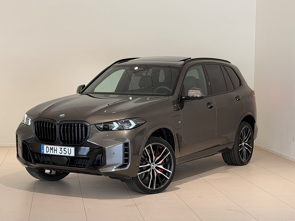 BMW X5 xDrive 50e, M-Sport Pro, Panorama, Drag, Komfortstol 