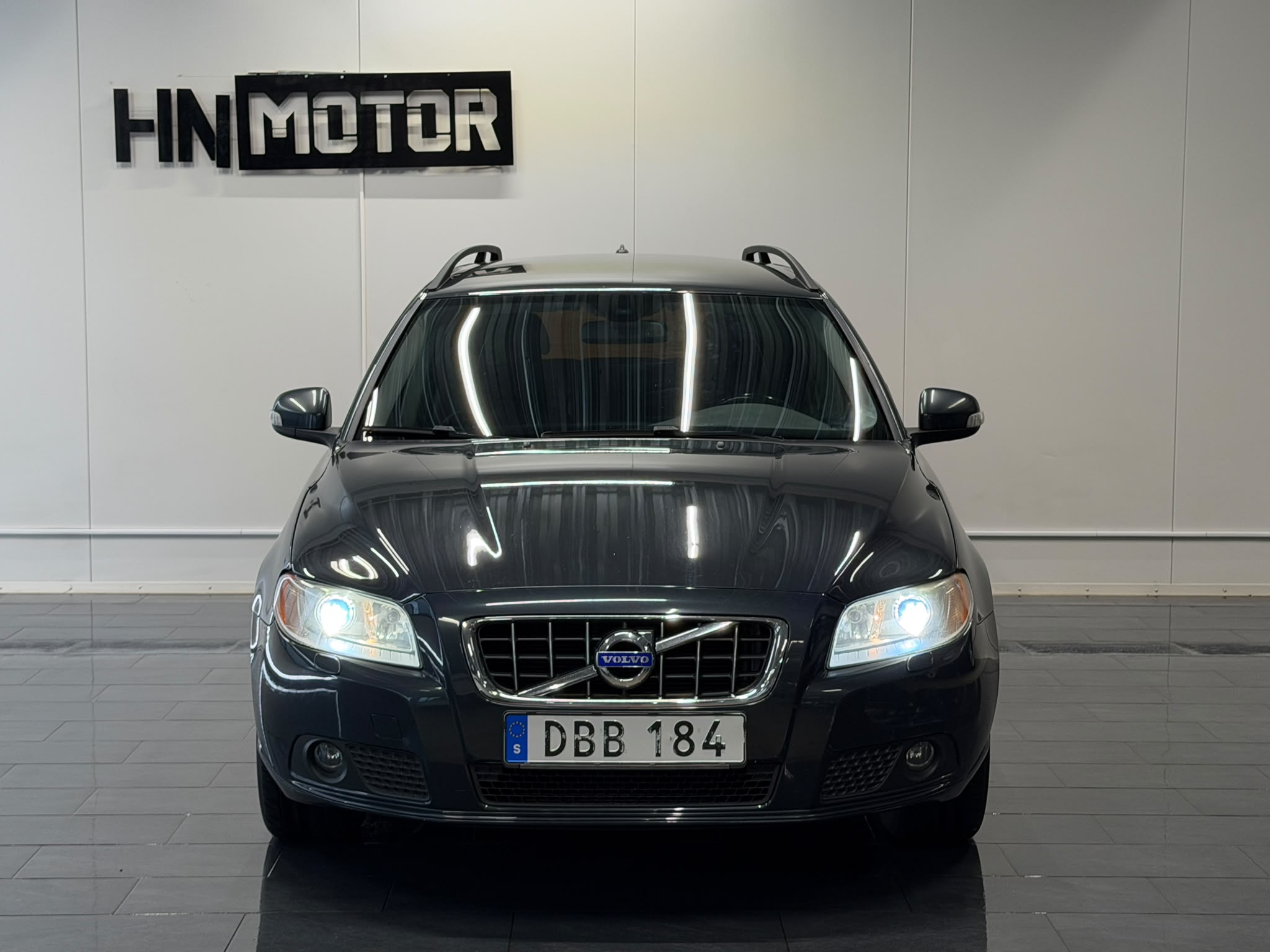 Volvo V70 D3 Momentum 163hk 2011, photo 2/10