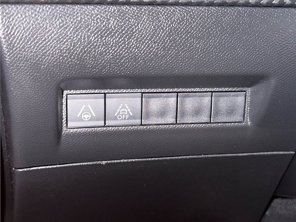 Bild på Peugeot 2008 GT 1.2 PT 130hk Aut - B-KAMERA, NAV, CARPLAY