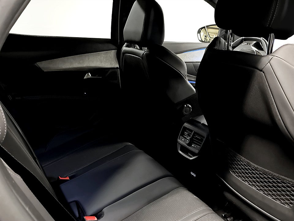 Bild på Peugeot 3008 GT 1.2 PT 130hk B-KAMERA CARPLAY