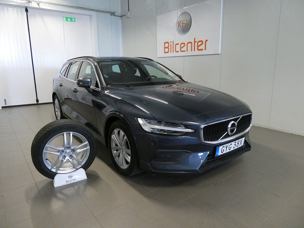 Volvo V60 B4 Värmare-Drag-Kamera-Navi-Rattvärme-Carplay-SoV