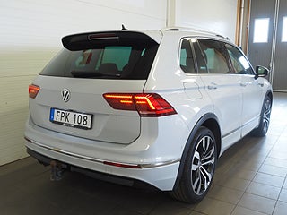 SUV Volkswagen Tiguan 8 av 24