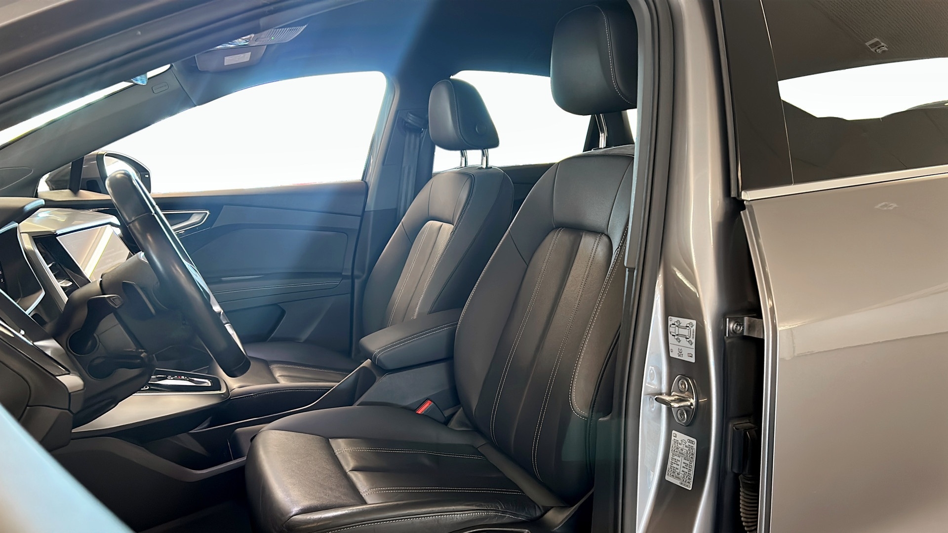 Audi Q4 e-tron 2023, bild 2/10