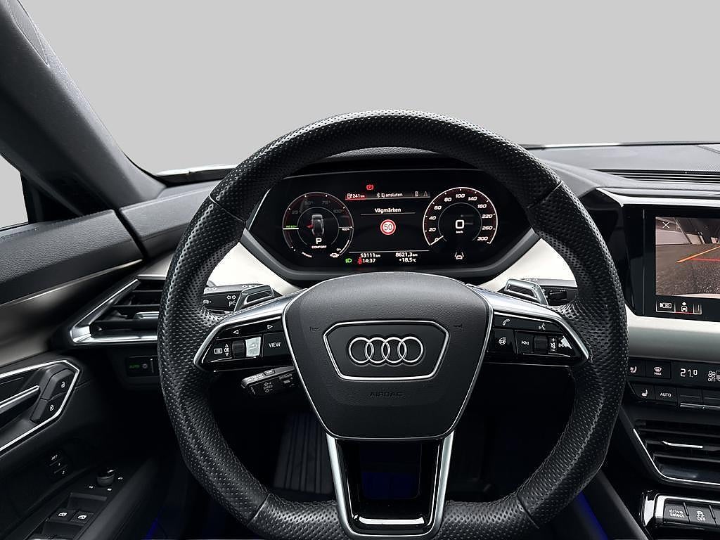 Audi E-Tron 2022 - miniatyr 9