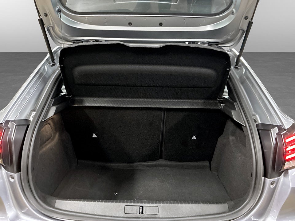 Bild på Peugeot 208 Style Hybrid 100hk Aut CARPLAY BACKSENSORER