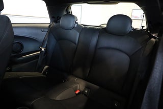 Halvkombi MINI Cooper 16 av 25
