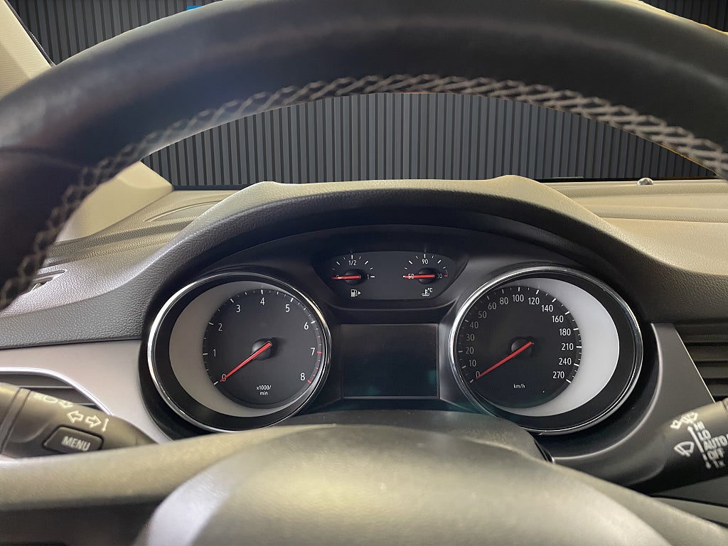 Opel Astra 2017 - miniatyr 11