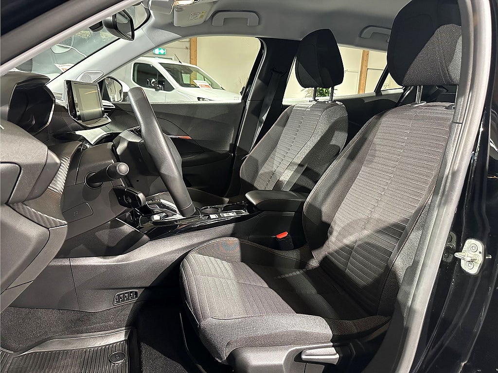 Bild på Peugeot E-2008 Active Pack 136hk Aut - KEYLESS