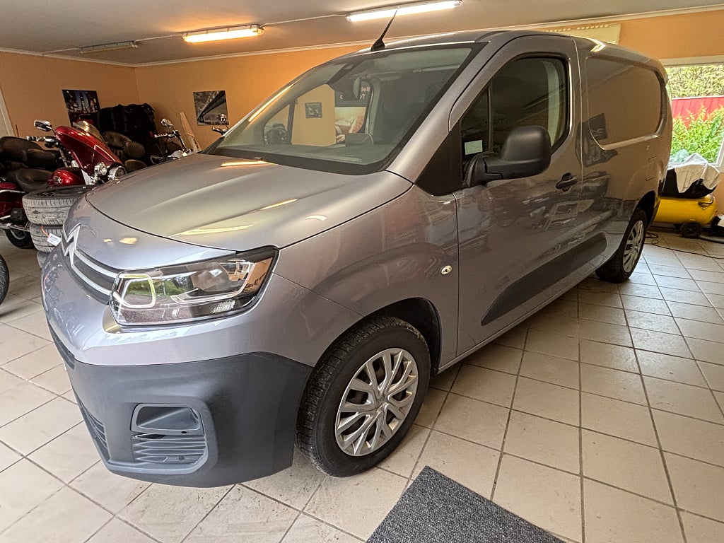 Citroën Berlingo BlueHDi 100 / Drag / L2 / 3sits / Backkamera 