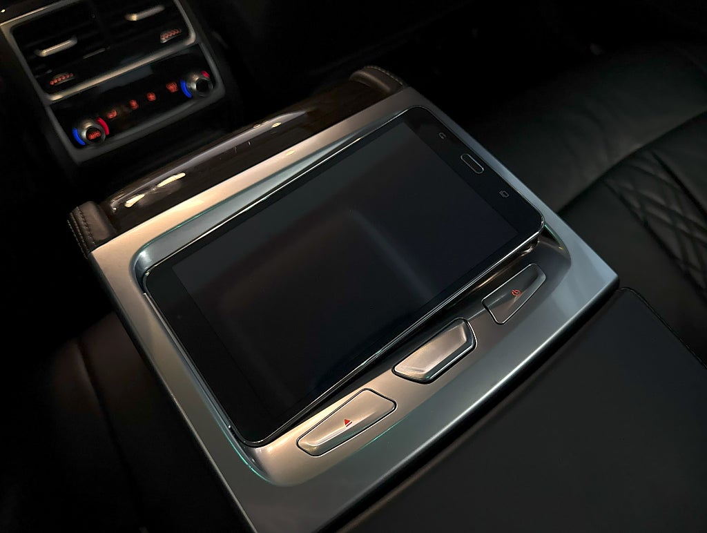 BMW 730 D xDRIVE 265HK M-SPORT TAKLUCKA H&K SOFTCLOSE HDU