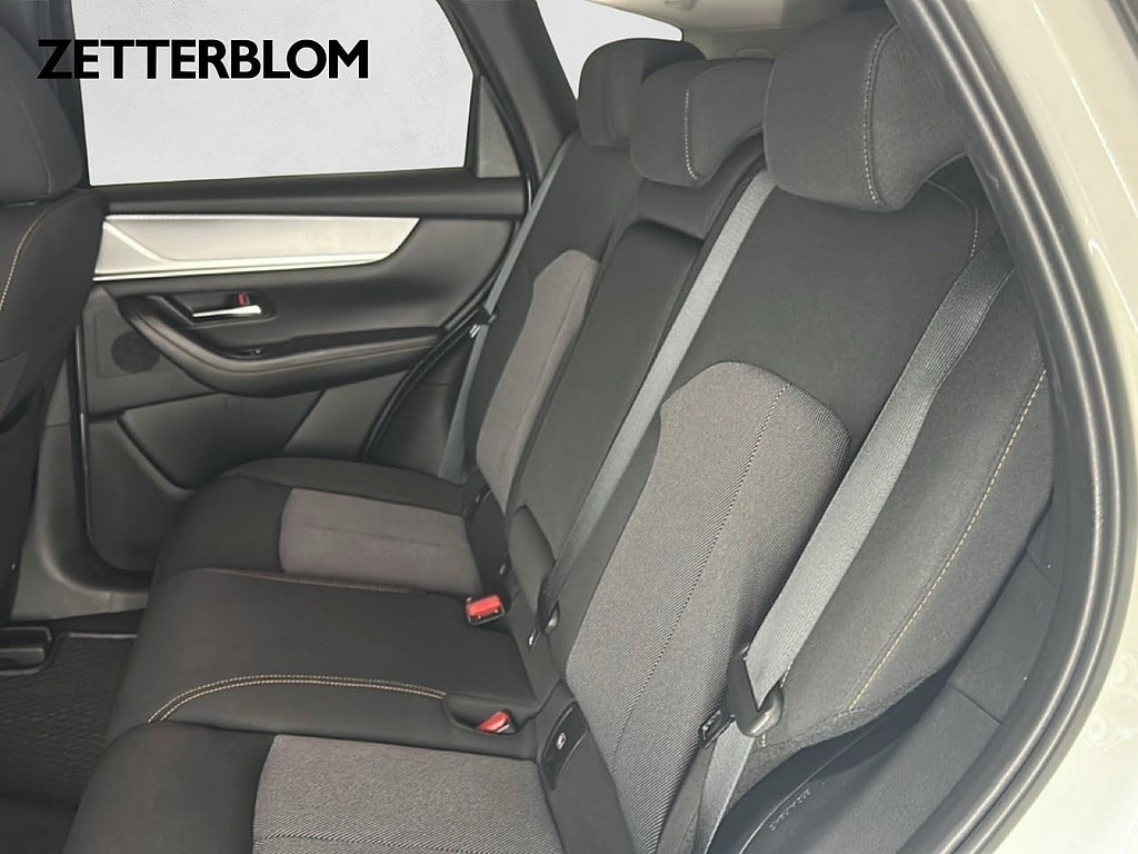 SUV Mazda CX-60 9 av 19