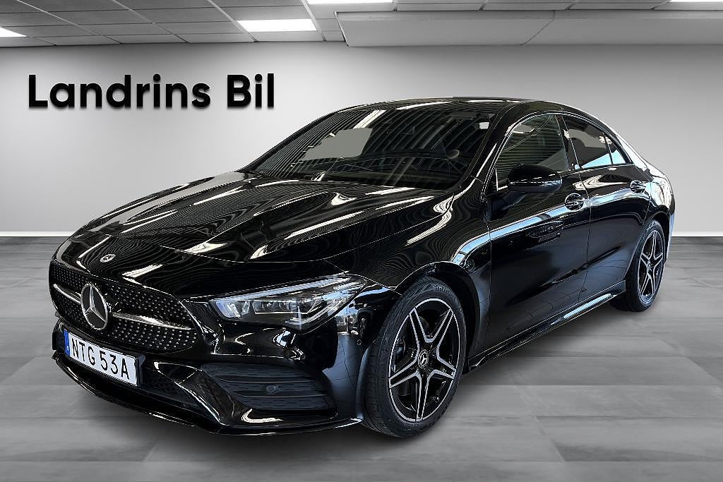 Mercedes-Benz CLA 200 d / AMG Line Premium Plus/ Glastak / Nightpackage