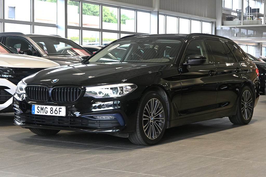 BMW 520d Touring Steptronic Sport line Navi Drag Backkamera