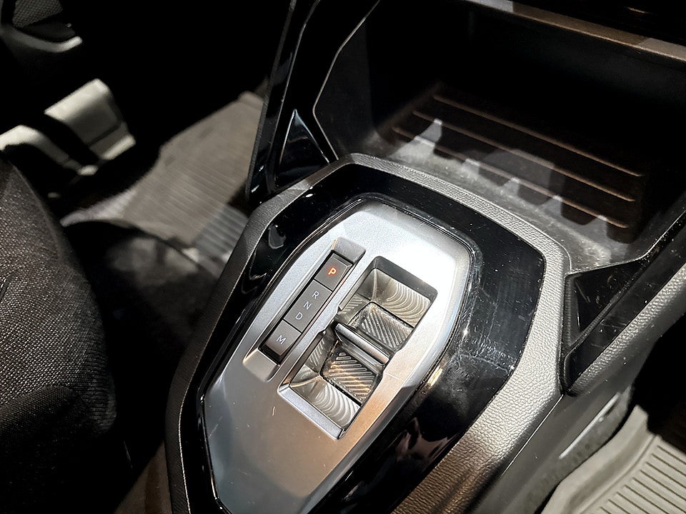 Bild på Peugeot 208 Style Hybrid 100hk Aut CARPLAY BACKSENSORER