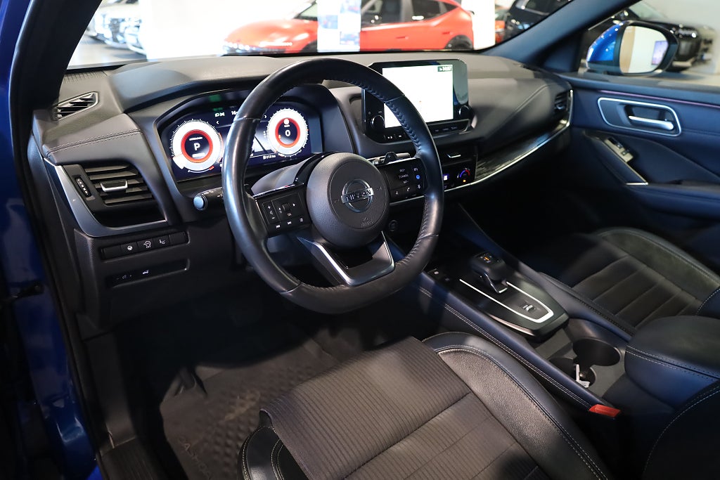 Nissan Qashqai 1.3 DIG-T AUT Drag 360° Navi CarPlay PDC HUD Keyless 2022