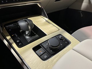 SUV Mazda CX-60 13 av 20