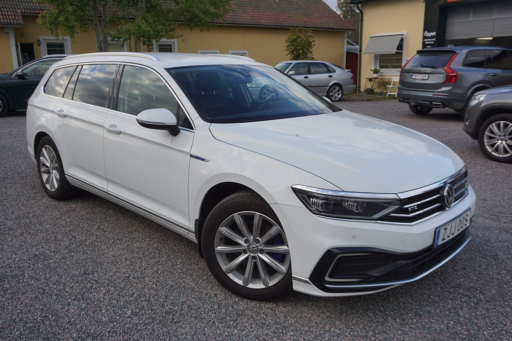 Volkswagen Passat Sportscombi 1.4 TSI GTE Drag/Värmare 218hk