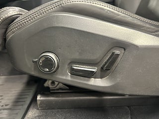 Volvo XC60 RechargeT6 AWD Drag/Kamera/Bowers&Wilkins/Skinn/S&Vdäck – bild 21