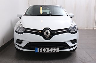 Halvkombi Renault Clio 5 av 16