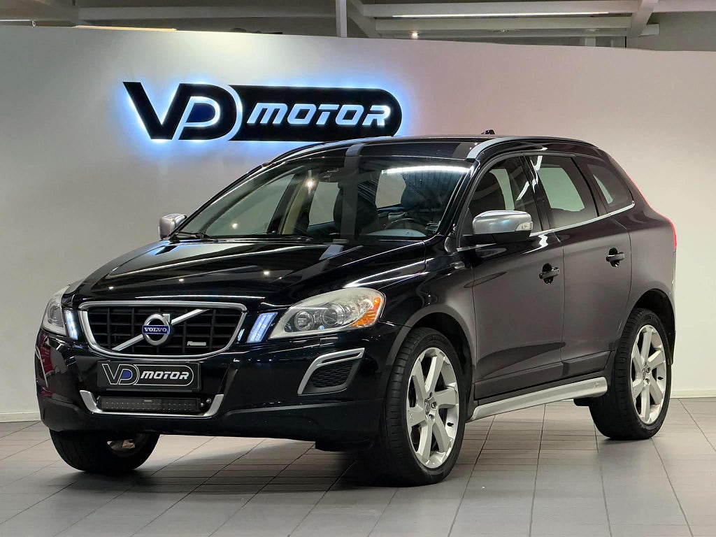 Volvo XC60 D4 AWD R-Design Navi Värmare Drag 163hk