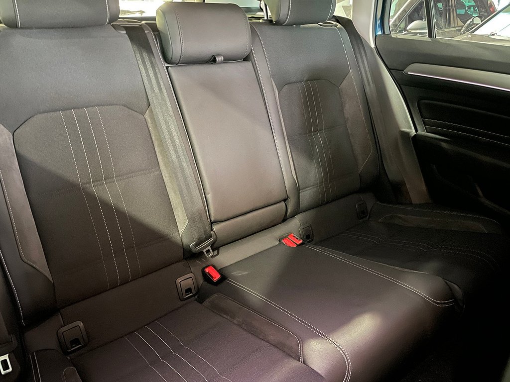 Volkswagen Passat Alltrack | 4WD | Värmare | Drag | Navi 2020