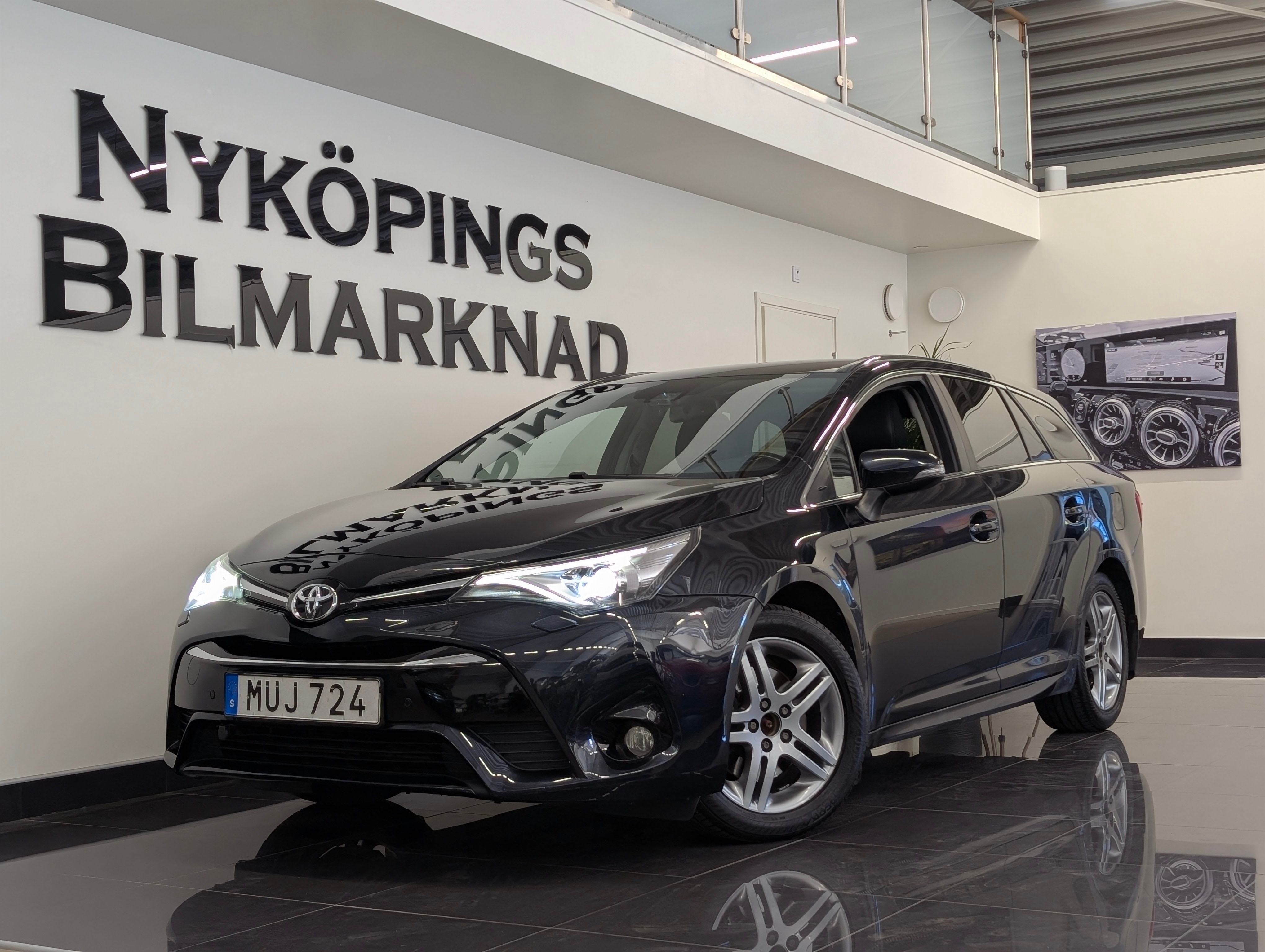 Toyota Avensis 2015, bild 6/10