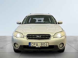 Subaru Outback 2.5 4WD Kamrem bytt/SoV-Däck/Drag/Värmare