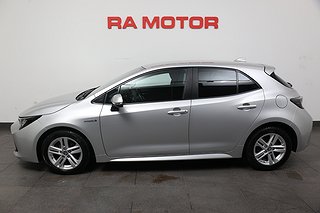 Halvkombi Toyota Corolla 4 av 19