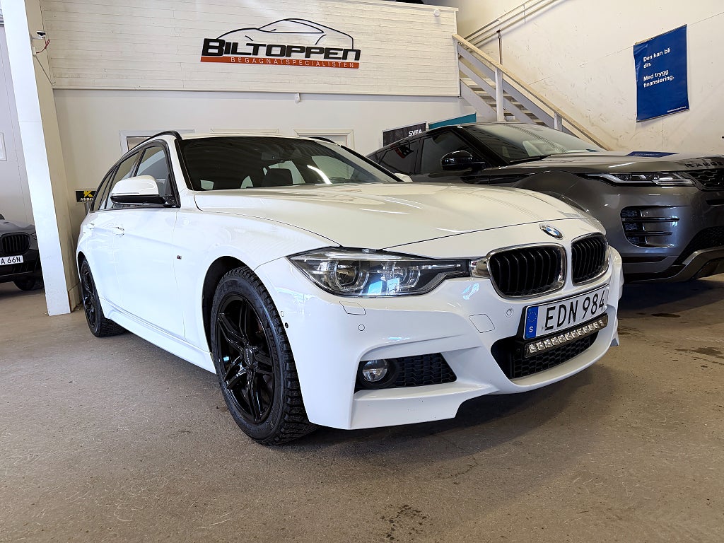 BMW 330i xDrive Touring 252hk M Sport / Drag / Navi / LED-Ramp