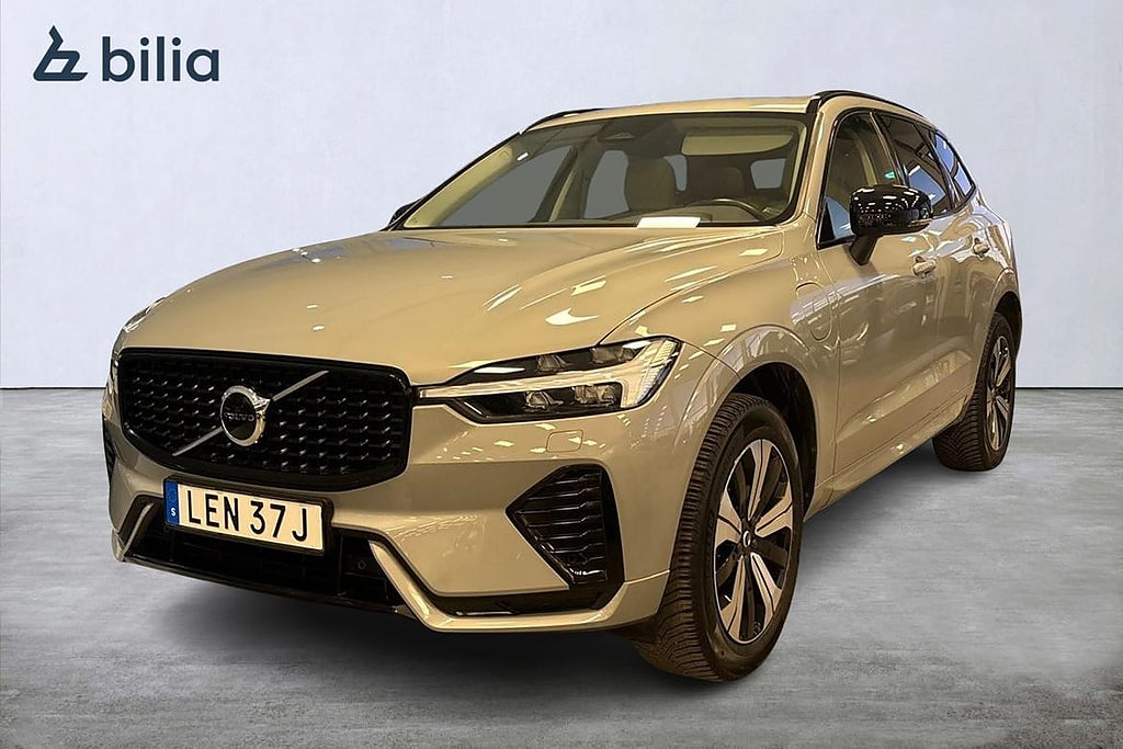 Volvo XC60 Recharge T6 Plus Dark Edition.