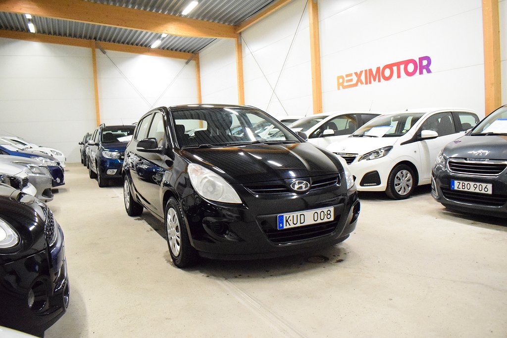 Hyundai i20 5-dörrar 1.2 Select    Ny Besiktad 