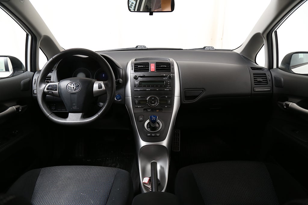Toyota Auris 1,8 Hybrid e-CVT Plus 136hk Aut Motorvärmare 2011