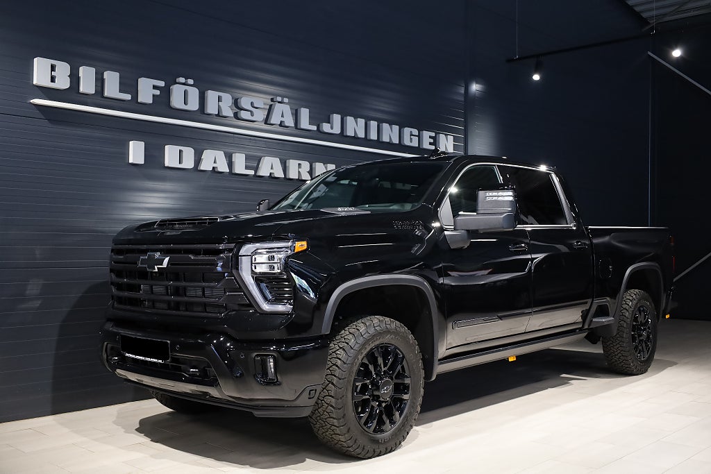 Chevrolet Silverado 2500 HD 6,6 Duramax Midnight 4WD 476 Hk